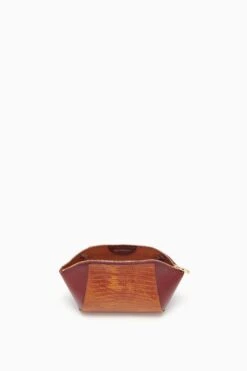 ULLA JOHNSON Imogen Large Make-Up Pouch - Sierra Lizard 12 ULLA JOHNSON Imogen Large Make-Up Pouch - Sierra Lizard -Chic Clothing Store FA231312 IMOGENLARGEMAKEUPPOUCH SIERRALIZARD d r web