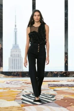 ULLA JOHNSON Winnifred Top - Noir 13 ULLA JOHNSON Winnifred Top - Noir -Chic Clothing Store UJ AW23 38 Filippo