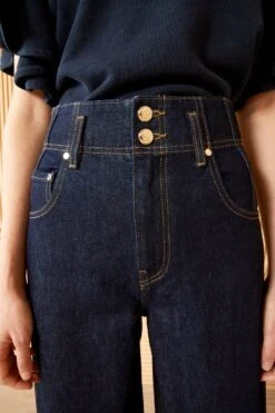 ULLA JOHNSON The Yvette Jean - Tigris Rigid Wash -Chic Clothing Store ULLA JOHNSON YETTE JEAN TIGRIS RIGID WASH 04