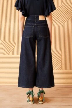 ULLA JOHNSON The Yvette Jean - Tigris Rigid Wash -Chic Clothing Store ULLA JOHNSON YETTE JEAN TIGRIS RIGID WASH 05