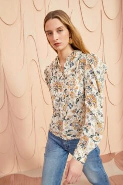 ULLA JOHNSON Dara Blouse - Gardenia -Chic Clothing Store ULLA JOHNSON Dara Blouse GARDENIA 0044