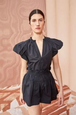 ULLA JOHNSON Evelyn Top - Noir -Chic Clothing Store ULLA JOHNSON EVELYN TOP NOIR 03