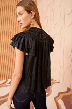 ULLA JOHNSON Eva Top - Noir -Chic Clothing Store ULLA JOHNSON Eva Top Noir 0069