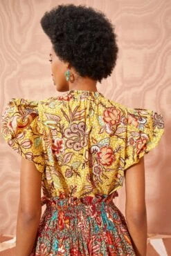 ULLA JOHNSON Evelyn Top - Calla Lily -Chic Clothing Store ULLA JOHNSON Evelyn Top CALLA LILY 03