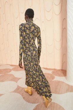 ULLA JOHNSON Fernanda Dress - Maple -Chic Clothing Store ULLA JOHNSON Fernanda Dress MAPLE 04