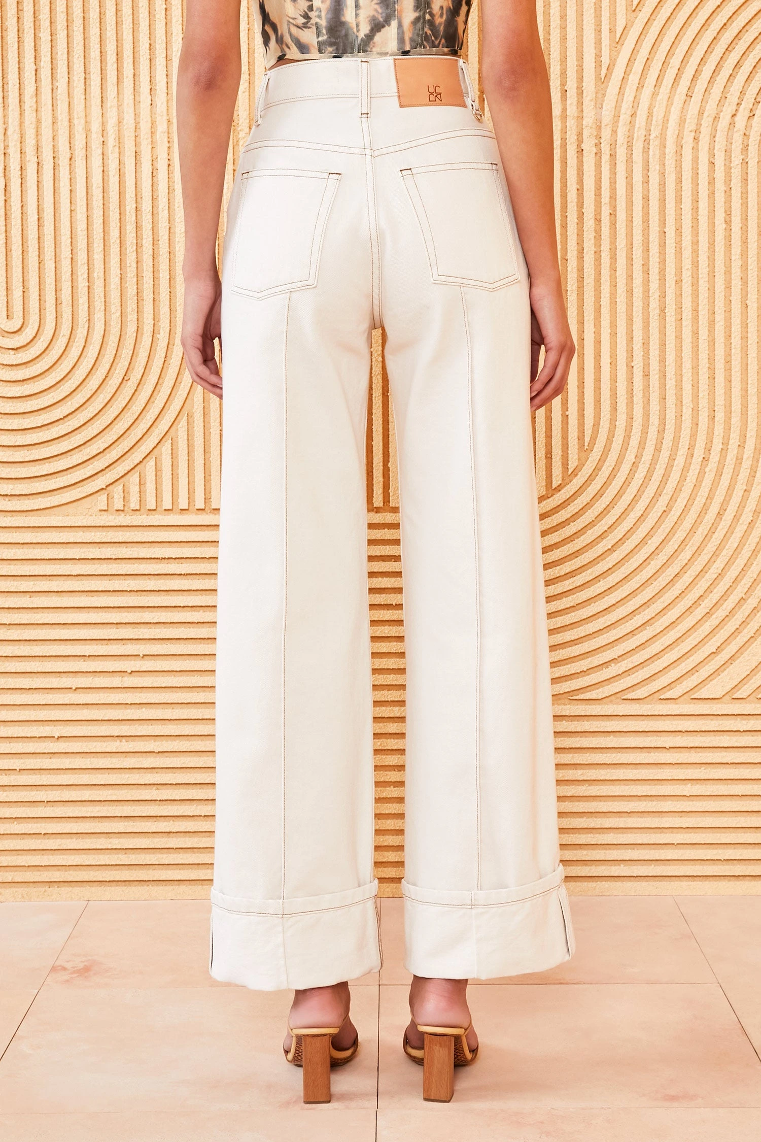 ULLA JOHNSON The Genevieve Jean - Cowrie Wash 5 ULLA JOHNSON The Genevieve Jean - Cowrie Wash - Image 3