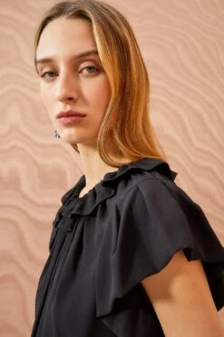 ULLA JOHNSON Monika Top - Noir -Chic Clothing Store ULLA JOHNSON Monika Top NOIR 02 ALT