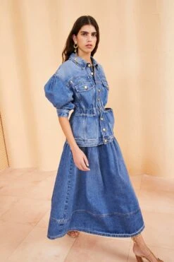 ULLA JOHNSON The Odette Jacket - Danube Medium Indigo Wash 10 ULLA JOHNSON The Odette Jacket - Danube Medium Indigo Wash -Chic Clothing Store ULLA JOHNSON ODETTE JACKET DANUBE 0012