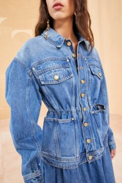 ULLA JOHNSON The Odette Jacket - Danube Medium Indigo Wash 9 ULLA JOHNSON The Odette Jacket - Danube Medium Indigo Wash -Chic Clothing Store ULLA JOHNSON ODETTE JACKET DANUBE 02 0094 MAIN