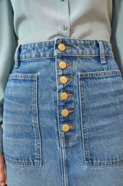 ULLA JOHNSON The Bea Skirt - Danube Medium Indigo Wash -Chic Clothing Store ULLA JOHNSON The Bea Skirt DANUBEMEDIUMINDIGOWASH 0090