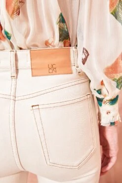 ULLA JOHNSON The Lou Jean - Cowrie Wash -Chic Clothing Store ULLA JOHNSON The Lou COWRIE WASH 03