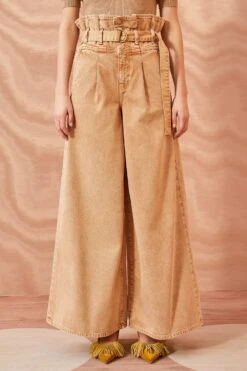ULLA JOHNSON The Sylvan Jean - Stone Dye Wash -Chic Clothing Store ULLA JOHNSON The Sylvan Jean STONE DYE WASH 02 ALT